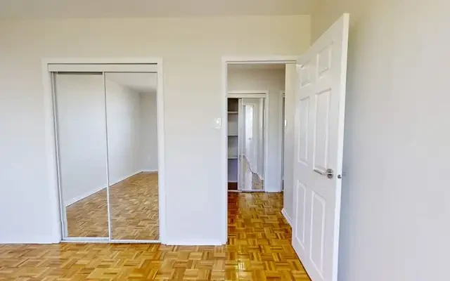 1015 Orchard 0