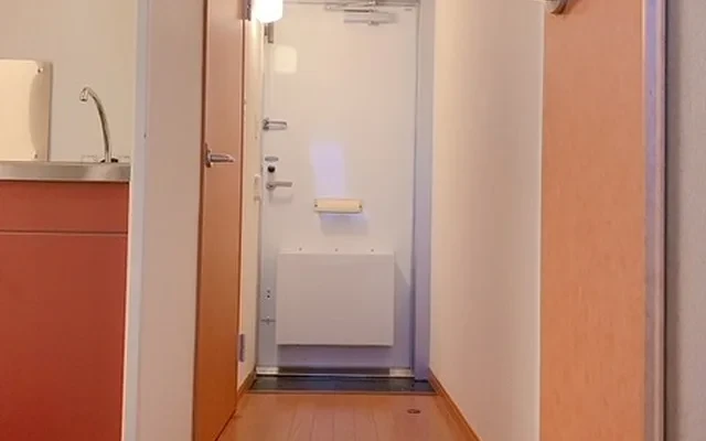 レオパレスＣＯＺＹ - Takarazuka student accommodation - 201号房间(带独立厨房)