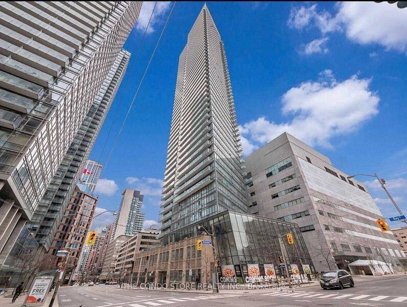832 Bay St 4601