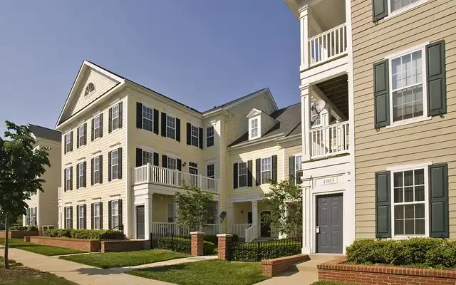 The Residences at King Farm 2