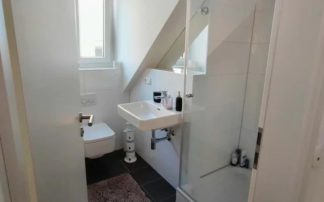 Hildegardstrasse Munich 80539 Germany 2