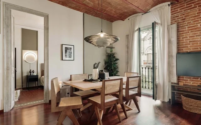 Cotoca - 3 bedrooms and balcony in Eixample Dreta 3