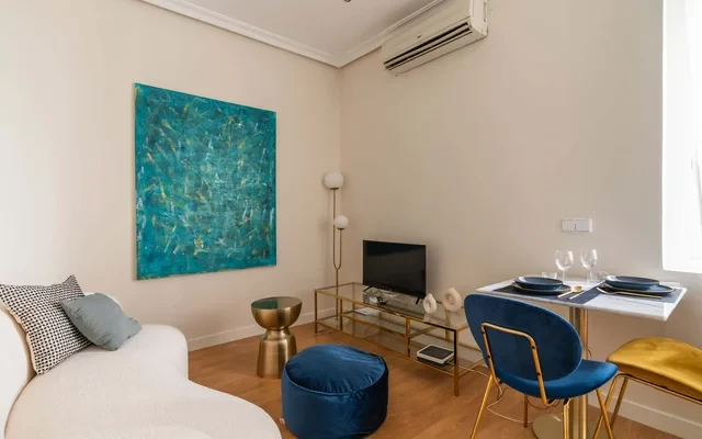 Cozy aparrtament-1Bedroom 1Bathroom-Malasana 2