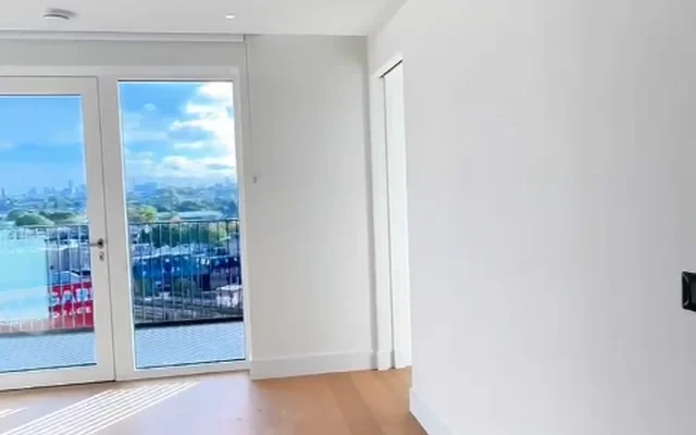 5 Reflection Apartments, Cascade Way, London,  W12 7ST 4