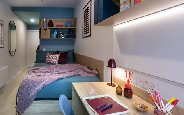 Queen Street Place 2