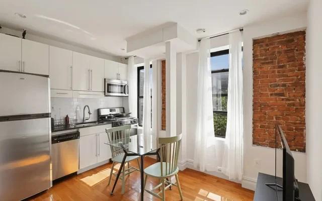 23 East 109th Street 3