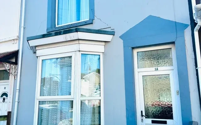 Beach Street, Swansea SA1 0