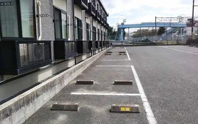 レオパレスアミティエ 3