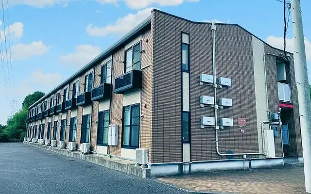 レオパレス金堀台Ⅱ 0