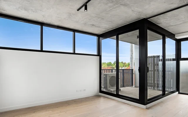 121 Power Street 1