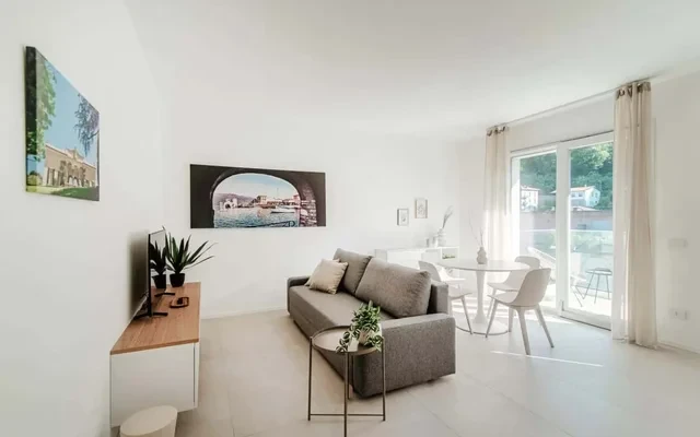 LARIO SUITE VARENNA 1