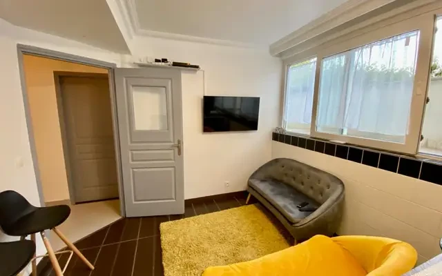 Spacious double bedroom in Rosny-sous-Bois 3