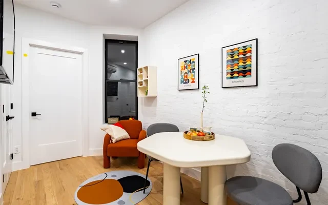 The Central Park Manhattan House 3