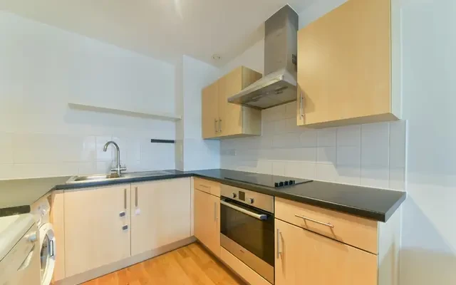 Burnelli Building, 352 Queenstown Road, London, SW11 8NG 2