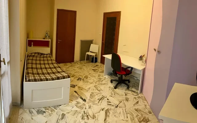 Appartamento con 3 camere da letto a Catania 3