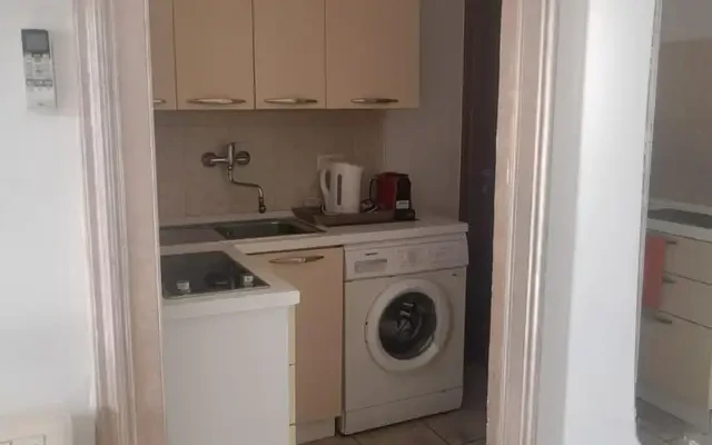 studio near Via Belfiore 4