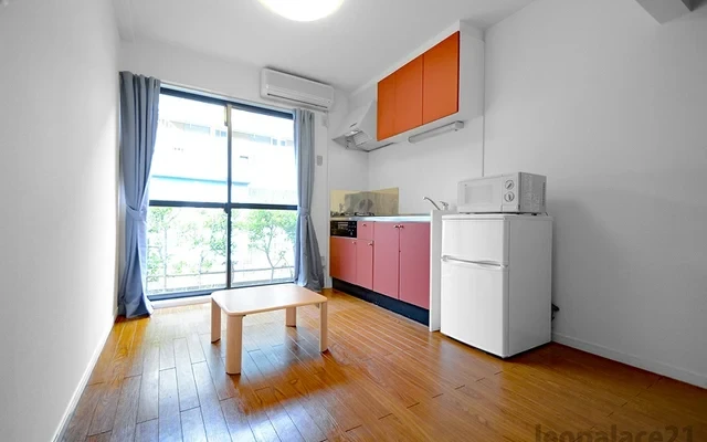 レオパレス吉春 - Moriya student accommodation - 106号房间(带餐厅/独立厨房)