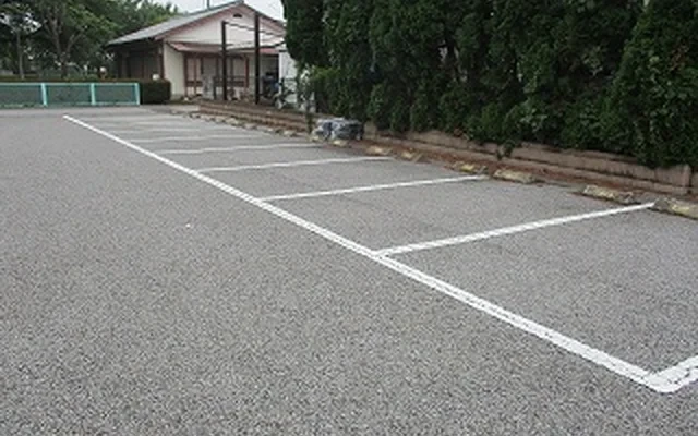 レオパレス青葉 3