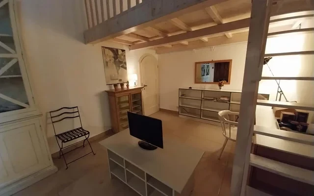 Ampio monolocale in Corso di porta vigentina a Milano 4