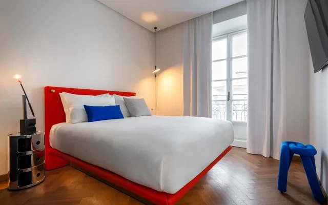 Via Manzoni 25 - Design Suite 41 0