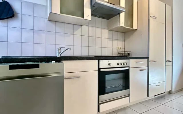 Priscilla - charmantes und voll moebliertes Penthouse-Apartment im hippen Friedrichshain 4