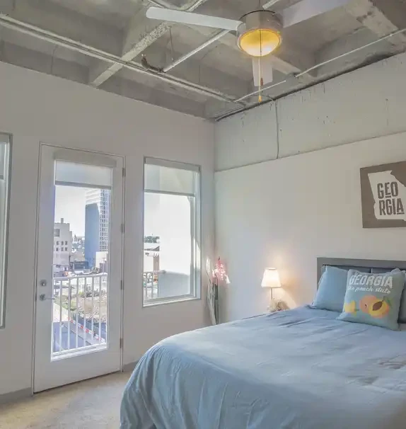 1BR Apartment Walking Distance to FOX Theatre