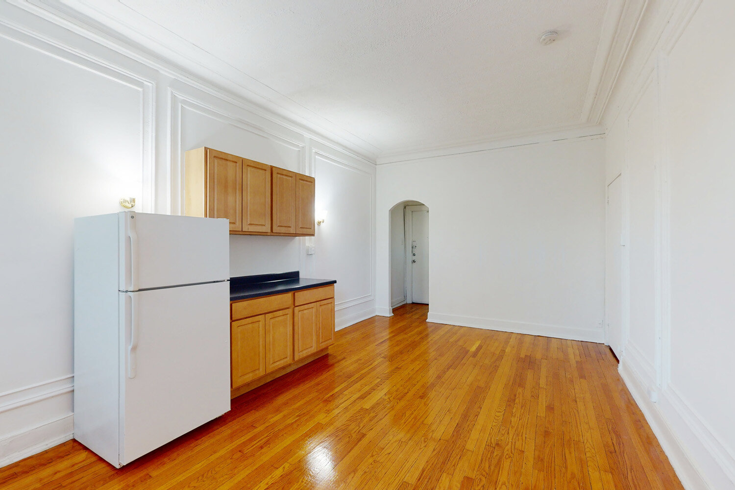 5120 S. Hyde Park Boulevard 3