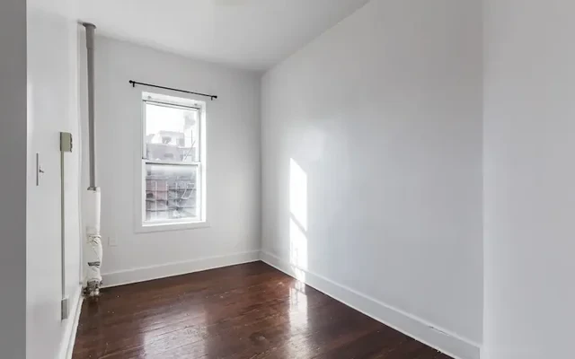 Central Harlem: #1682 1