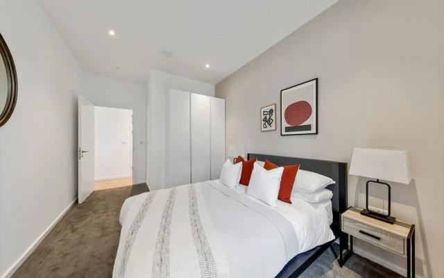 LH-East Village — Amelia Mansions - London student accommodation