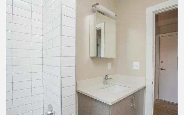 Embassy Tower Apartments 3