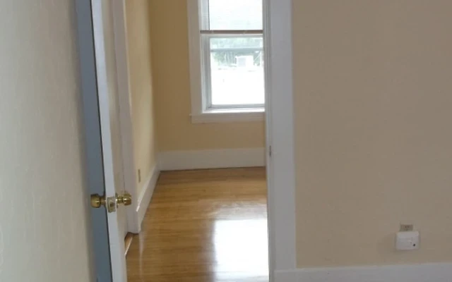 Entire Place·2B1B···74-82 Beaver St , Worcester, MA 01603美国 1