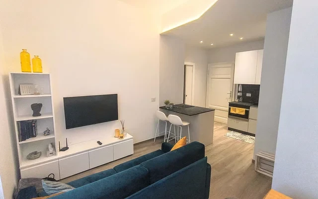 Apartment in Viale Edoardo Jenner, Milano for 53 m² with 1 bedrooms 4