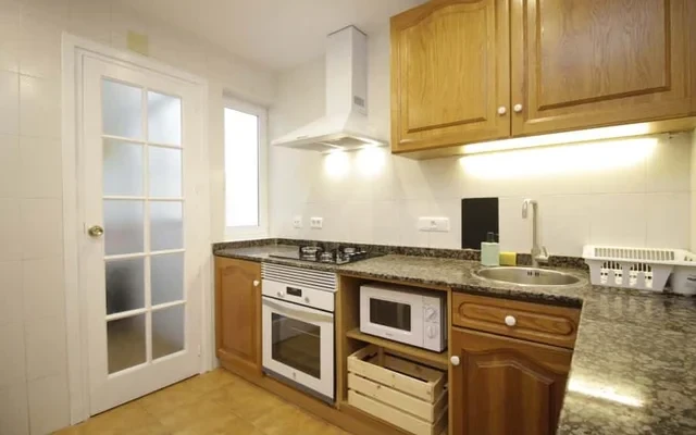 Piso de 4 habitaciones en Ciutat Vella 2