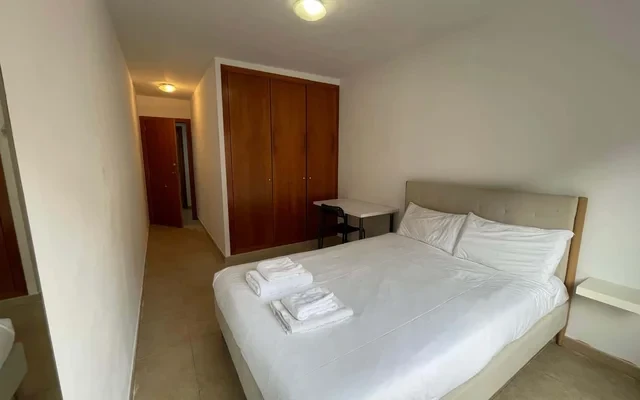 Carrer de Sant Jacint Castaneda, P3 4