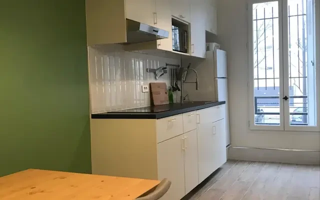 apartment near Avenue Quihou 3