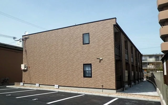 レオネクストパインルージュ立石 0