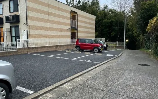 レオパレスアンソレイエ 1