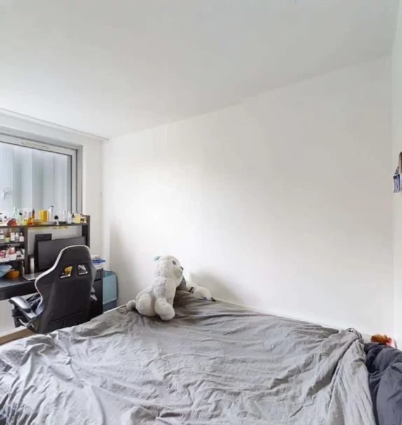 Room in Square de Versailles, Marly-le-Roi for 57 m² with 3 bedrooms