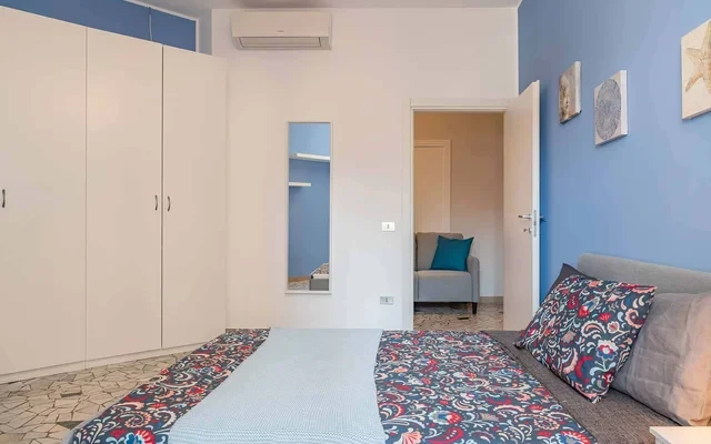 VIA ZURIGO 14 <BR> PRIVATE ROOM S1 4
