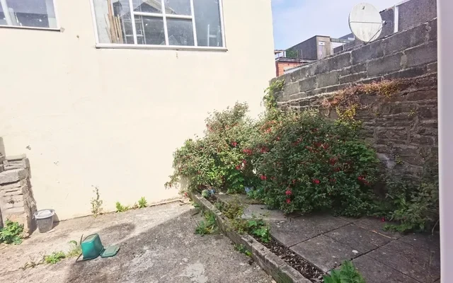 Oxford Street, Swansea SA1 1