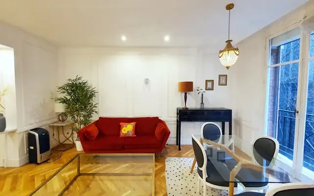 apartment in 8th arrondissement, Paris 4