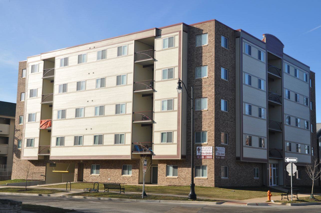 901 S Second St Champaign IL
