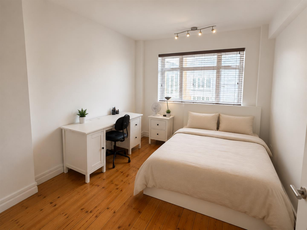 LH-West Kensington Court 2