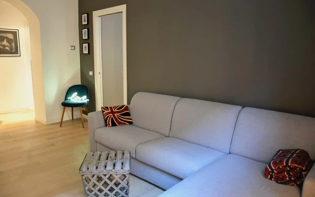 Appartamento in Via Paolo Sarpi - zona Monumentale, Cenisio, Sarpi 
 (SARPI11) 2