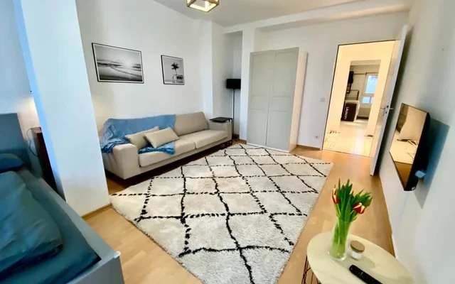 Priska - charmantes Apartment im Dachgeschoss in Friedrichshain 4