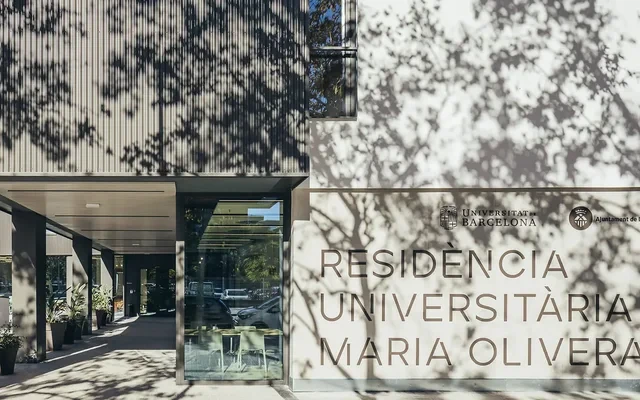 Maria Oliveras 0