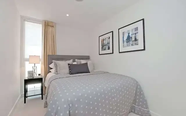 Moore House 4