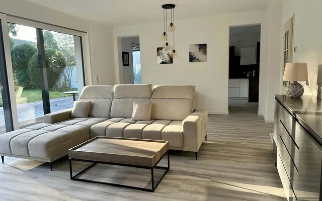 Apartment in An der Schanz, Dusseldorf for 130 m² with 3 bedrooms 2