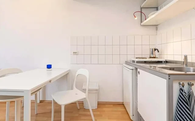 Apartment in Gurtelstrasse, Berlin for 38 m² 2