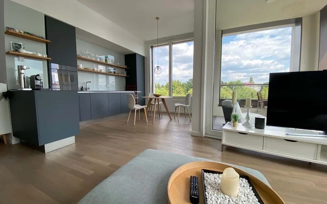 Apartment in Am Hamburger Bahnhof, Berlin for 84 m² with 2 bedrooms 0